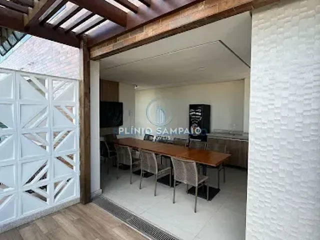 Apartamento com 68m² 2 quartos e 2 banheiros, para alugar, no bairro Praia do Suá em Vitória