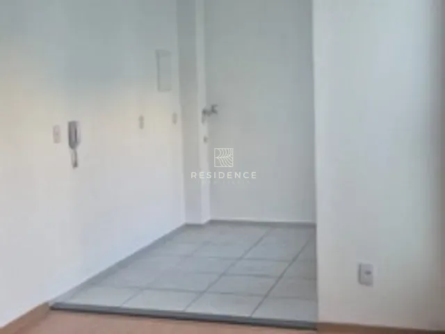 Apartamento 2 quartos e 1 banheiro, à venda, no bairro Mirante de Serra em Resende