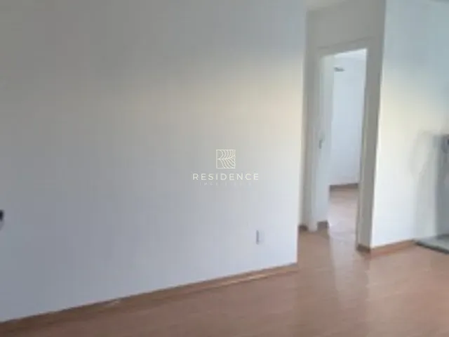 Apartamento 2 quartos e 1 banheiro, à venda, no bairro Mirante de Serra em Resende