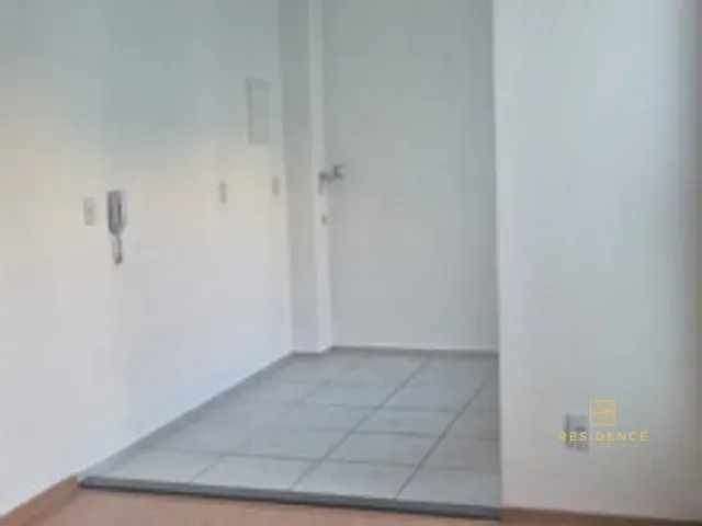 Apartamento 2 quartos e 1 banheiro, à venda, no bairro Mirante de Serra em Resende
