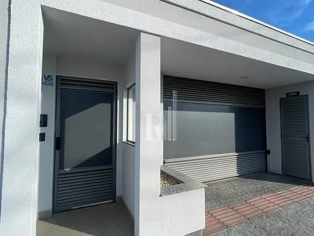 Apartamento 2 quartos e 2 banheiros, à venda, no bairro Universitário em Tijucas