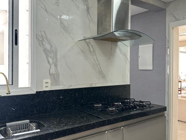 Apartamento com 104m² 2 quartos e 3 banheiros, à venda, no bairro Centro em Taubaté