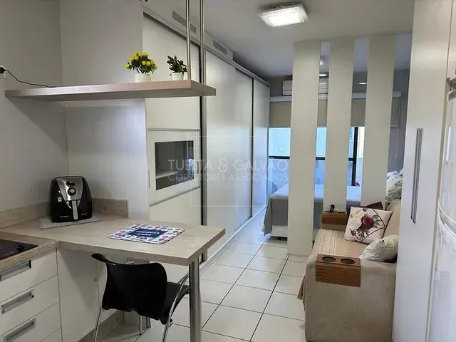Apartamento com 33m², à venda, no bairro Centro em Curitiba