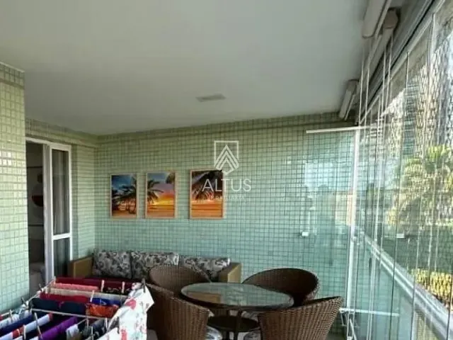 Apartamento 3 quartos e 2 banheiros, à venda, no bairro Armação em Salvador