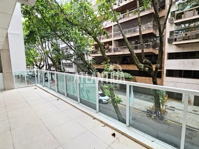Apartamento com 200m² 3 quartos e 5 banheiros, à venda, no bairro Leblon em Rio de Janeiro