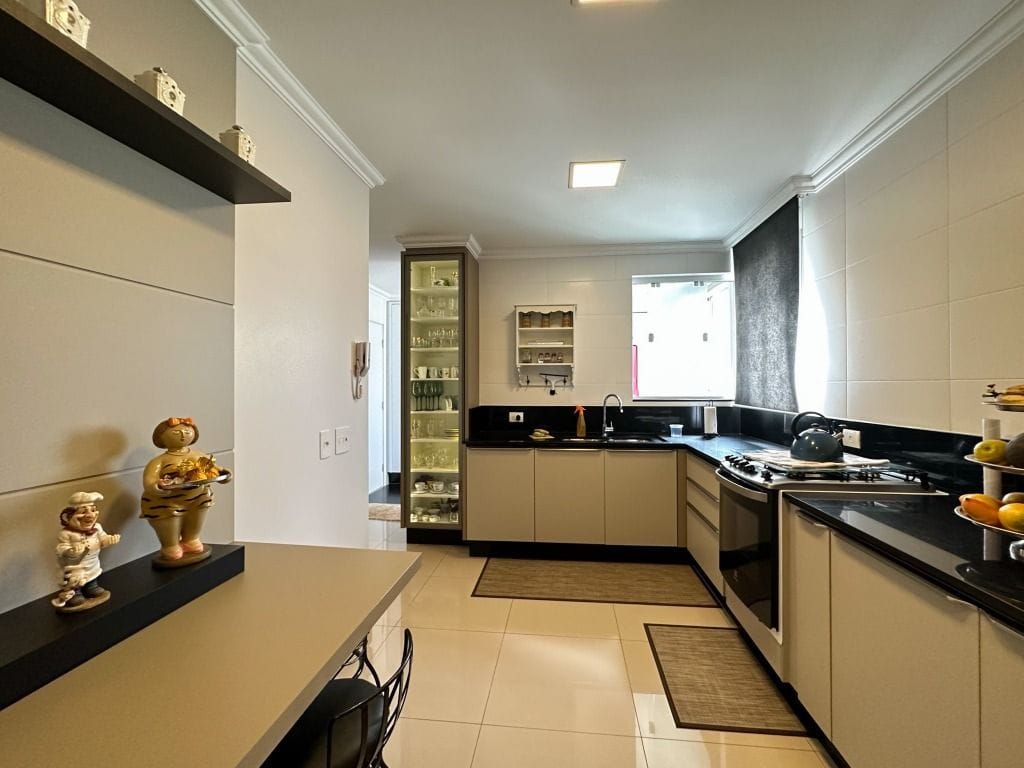 Apartamento, 3 quartos, 183 m² - Foto 4