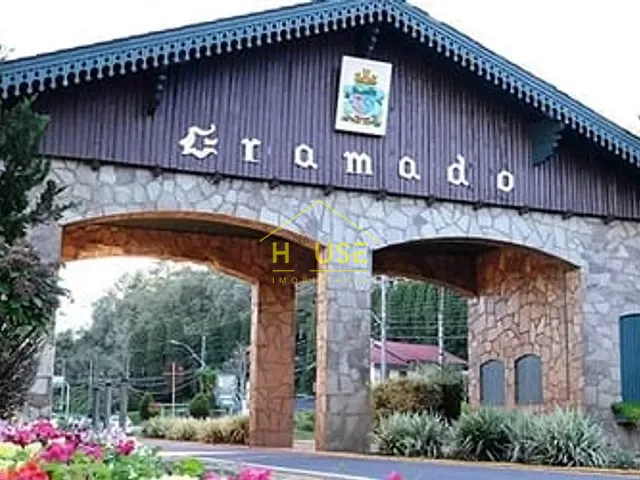 Apartamento 1 quarto e 1 banheiro, à venda, no bairro Cazaral em Gramado