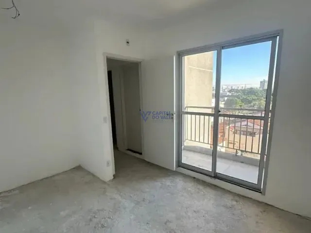 Apartamento 2 quartos e 1 banheiro, à venda, no bairro Jardim Oriente em São José dos Campos