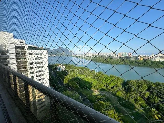 Apartamento com 367m² 4 quartos e 6 banheiros, à venda ou para alugar, no bairro Barra da Tijuca em Rio de Janeiro