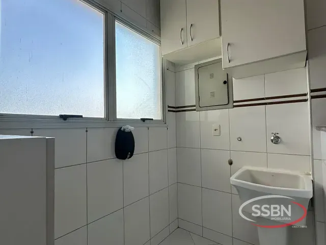 Apartamento 3 quartos e 1 banheiro, para alugar, no bairro Centro em Nova Odessa