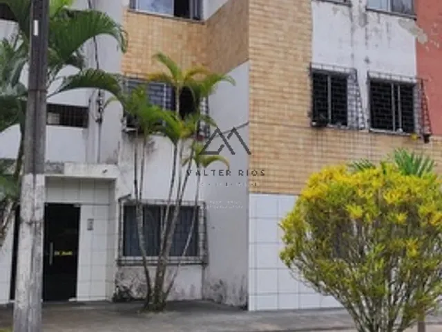 Apartamento 2 quartos e 2 banheiros, à venda, no bairro Esperança em Ilhéus