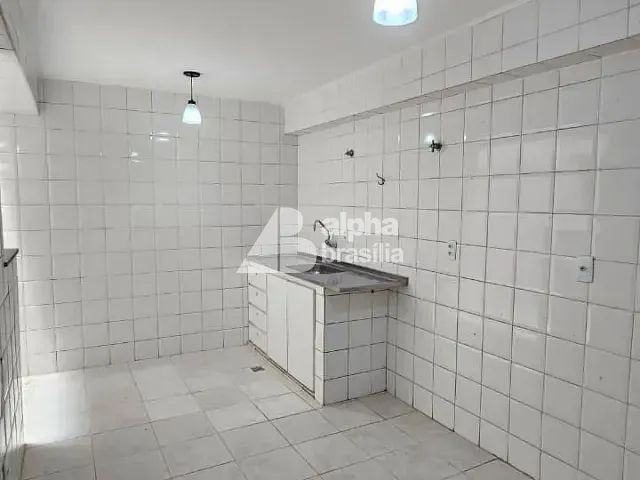 Apartamento 2 quartos e 1 banheiro, para alugar, no bairro Asa Sul em Brasília