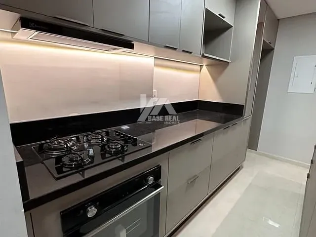 Apartamento 2 quartos e 2 banheiros, para alugar, no bairro Cidade dos Lagos em Guarapuava