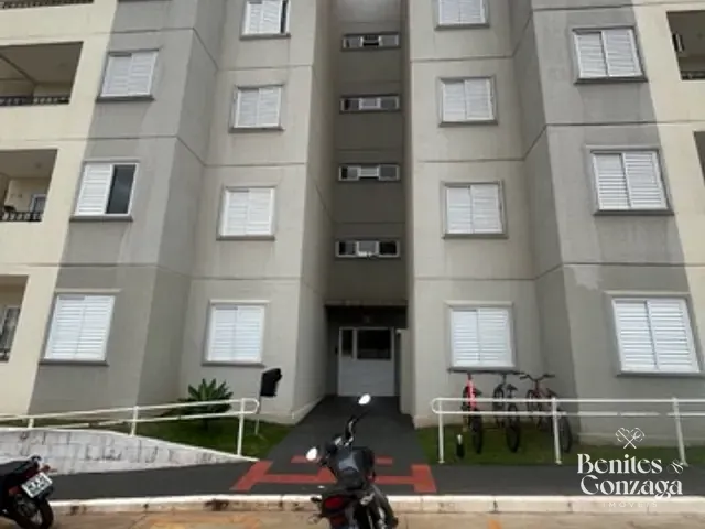 Apartamento 2 quartos e 1 banheiro, para alugar, no bairro Chácaras Aeroporto em Maringá