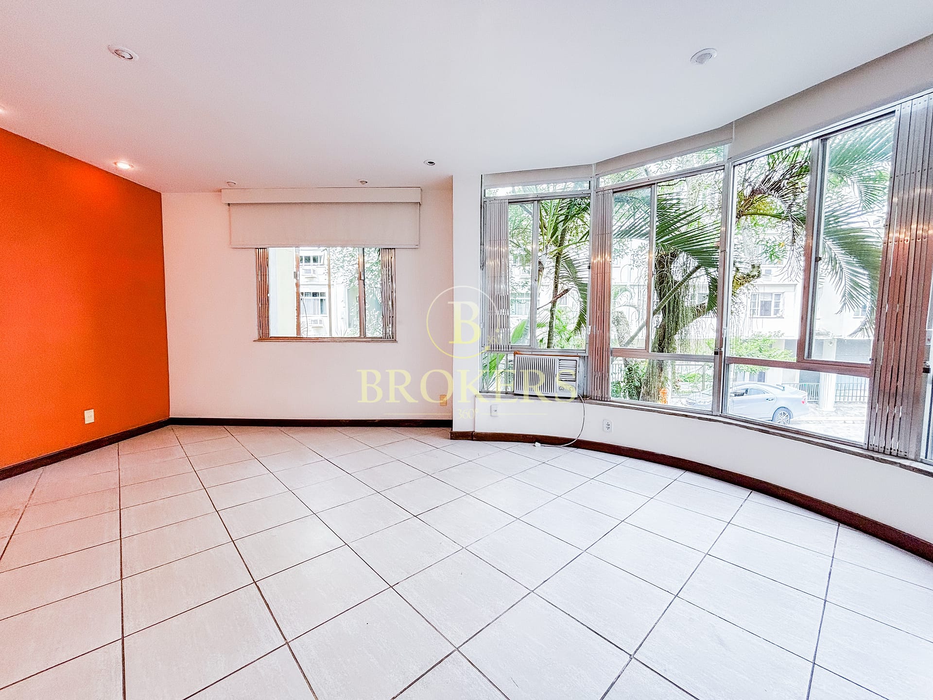 Apartamento padrão à Venda no Bairro Peixoto, Copacabana 
