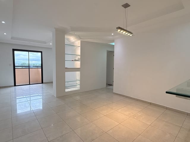 Apartamento com 85m² 2 quartos e 2 banheiros, para alugar, no bairro Dezoito do Forte Empresarial/Alphaville. em Barueri