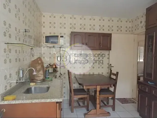 Apartamento 2 quartos e 1 banheiro, à venda ou para alugar, no bairro Centro em Pelotas