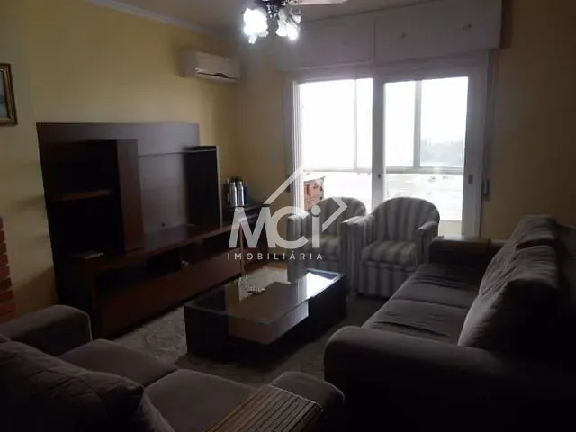 Apartamento com 177m² 3 quartos e 3 banheiros, à venda, no bairro Centro em Pelotas