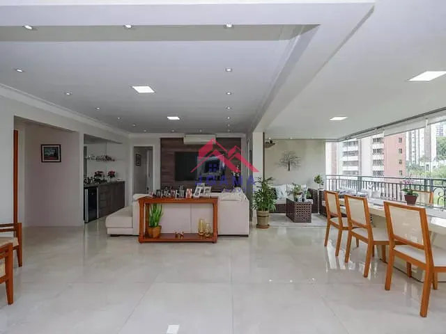 Apartamento 3 quartos e 4 banheiros, à venda, no bairro Vila Suzana em São Paulo