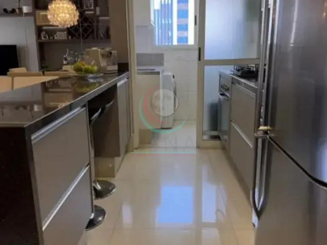 Apartamento 2 quartos e 2 banheiros, à venda, no bairro Vila Azevedo em São Paulo