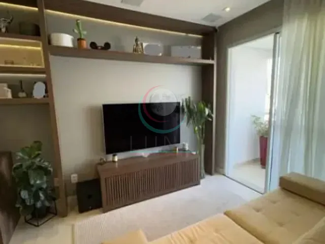 Apartamento 2 quartos e 2 banheiros, à venda, no bairro Vila Azevedo em São Paulo