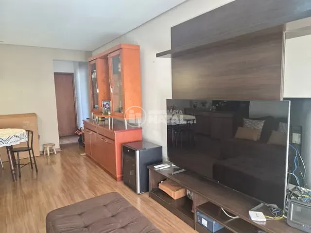 Apartamento com 163m² 3 quartos e 3 banheiros, à venda, no bairro Judith em Londrina