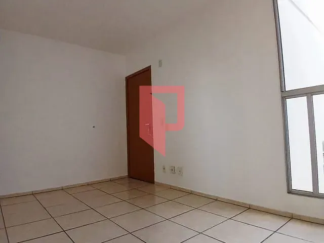 Apartamento 2 quartos e 1 banheiro, à venda, no bairro Califórnia em Belo Horizonte