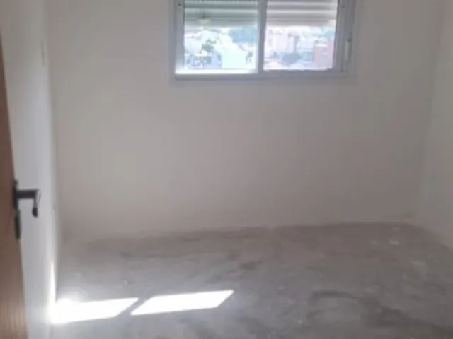Apartamento 2 quartos e 2 banheiros, à venda, no bairro Vila Pires em Santo André