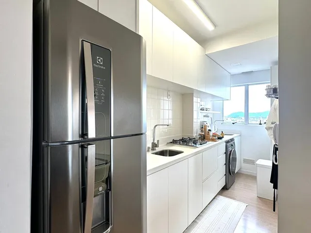 Apartamento 2 quartos e 2 banheiros, à venda, no bairro Cordeiros em Itajaí