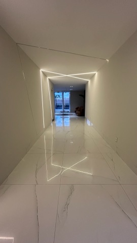 Foto do Apartamento - Apartamento à venda no Bellagio Residenza – 142m², 3 suítes, 5 banheiros, varanda, área gourmet, 2 vagas e lazer completo com piscina e sauna | ApêHouse | Imobi