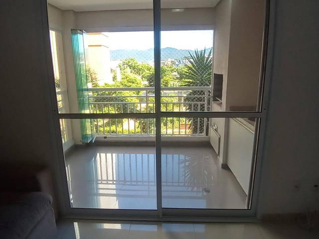 Apartamento 3 quartos e 2 banheiros, à venda, no bairro Cézar de Souza em Mogi das Cruzes