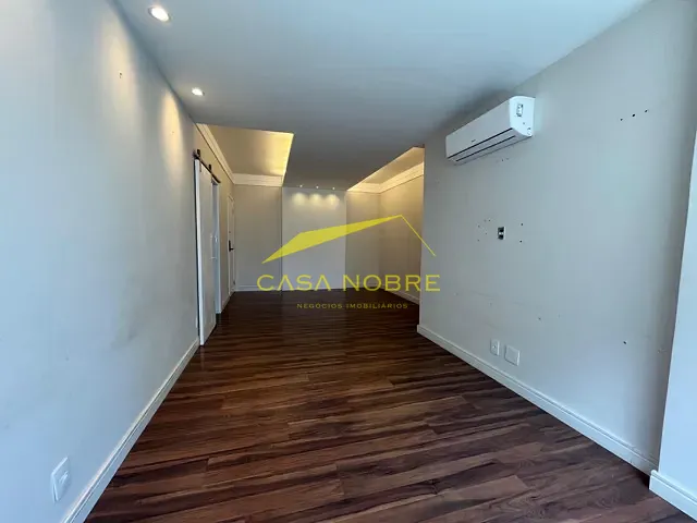 Apartamento 3 quartos e 2 banheiros, à venda ou para alugar, no bairro Praia do Canto em Vitória