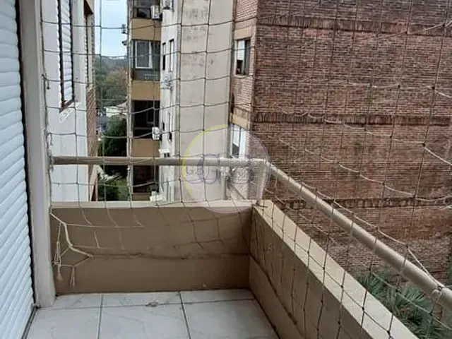 Apartamento 3 quartos e 2 banheiros, para alugar, no bairro Três Vendas em Pelotas