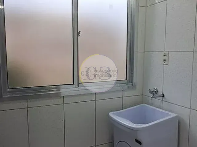 Apartamento 3 quartos e 2 banheiros, para alugar, no bairro Três Vendas em Pelotas