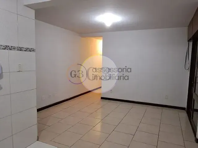 Apartamento 3 quartos e 2 banheiros, para alugar, no bairro Três Vendas em Pelotas