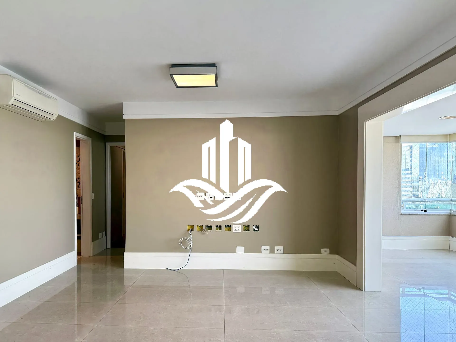 Apartamento, 3 quartos, 147 m² - Foto 1