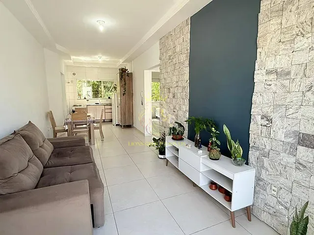 Apartamento 2 quartos e 1 banheiro, à venda, no bairro Santa Regina em Camboriú