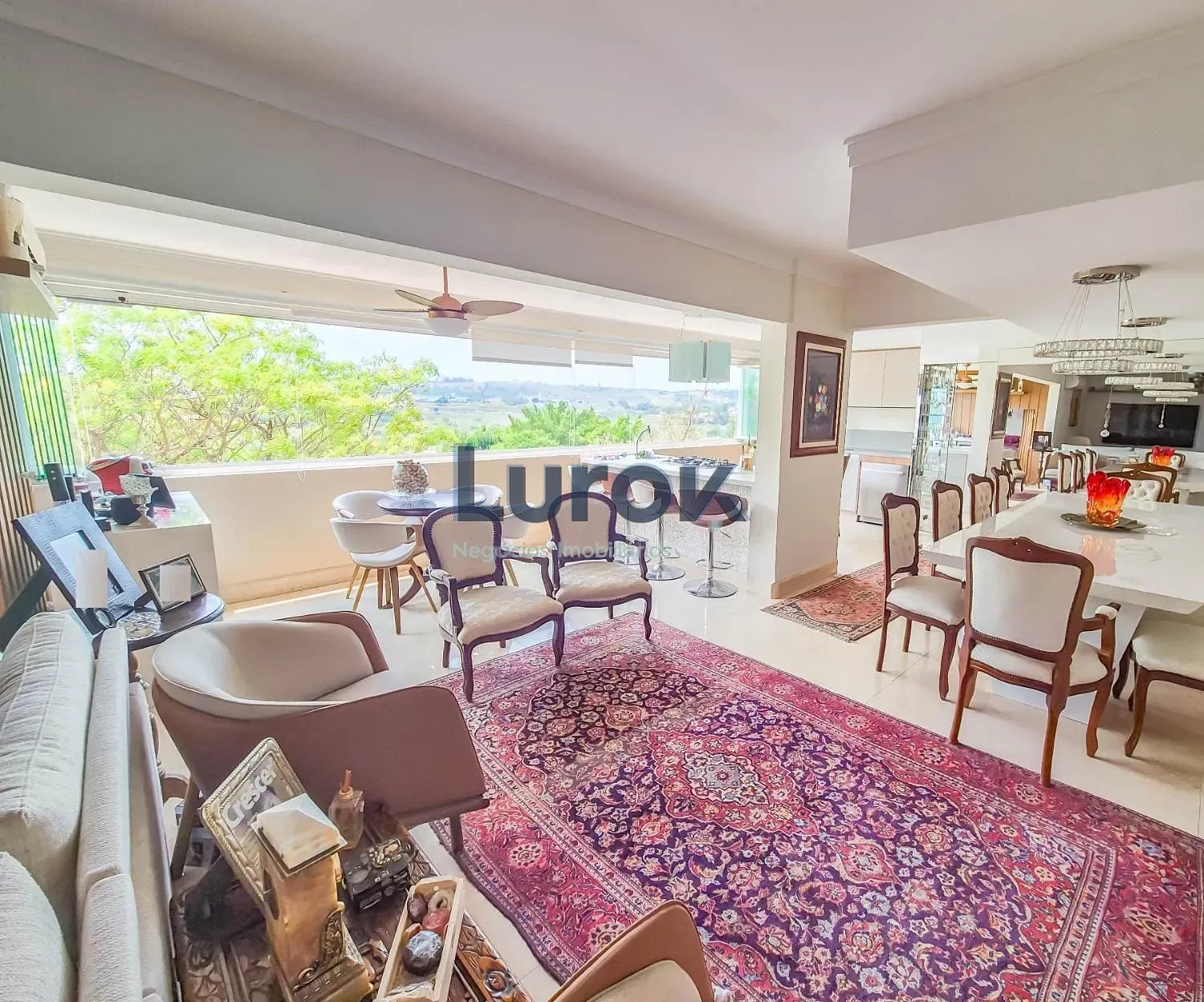 Apartamento, 3 quartos, 157 m² - Foto 2