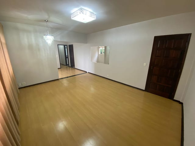 Foto do Apartamento - Apartamento à venda no Edifício Marchezine - 3 dormitórios sendo 1 suíte, 109 m² de área privativa no Centro de Londrina. | Grupo Mitral Imóveis