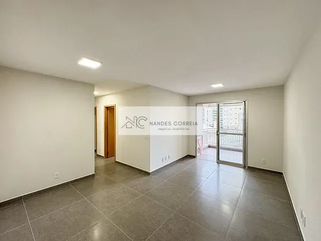 Apartamento 3 quartos e 2 banheiros, à venda, no bairro Gleba Fazenda Palhano em Londrina