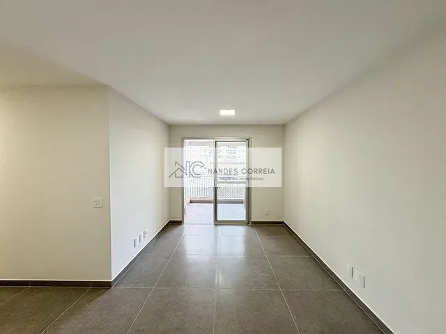Apartamento 3 quartos e 2 banheiros, à venda, no bairro Gleba Fazenda Palhano em Londrina