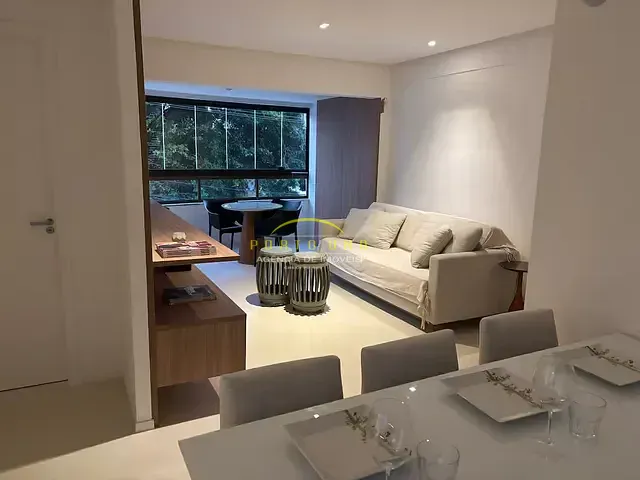 Apartamento 2 quartos e 4 banheiros, à venda, no bairro Barra em Salvador