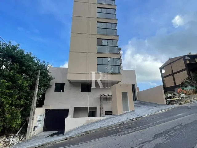 Apartamento 2 quartos e 2 banheiros, à venda, no bairro Vila Nova em Porto Belo