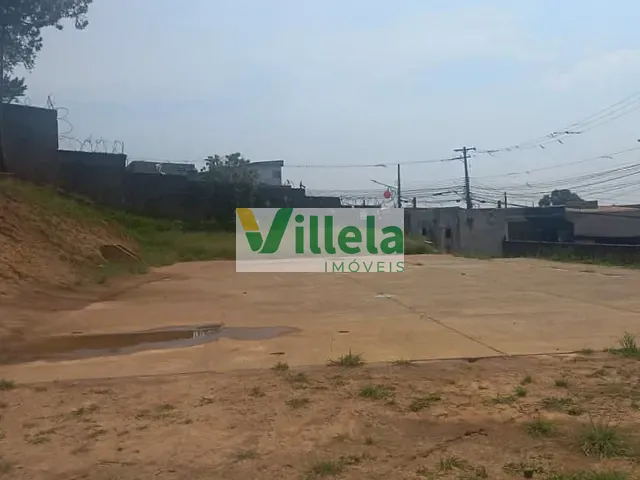 Apartamento 2 quartos e 1 banheiro, à venda, no bairro Jardim do Castelo em Ferraz de Vasconcelos