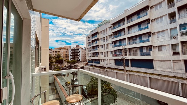 Apartamento com 800m² 2 quartos e 2 banheiros, à venda, no bairro Algodoal  em Cabo Frio