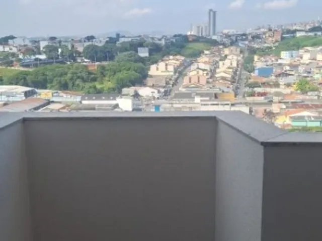 Apartamento 2 quartos e 2 banheiros, à venda, no bairro Vila Pires em Santo André