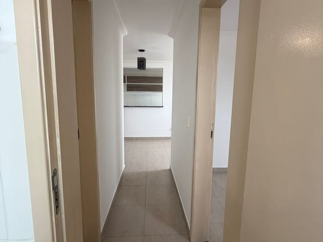 Apartamento 2 quartos e 1 banheiro, para alugar, no bairro Loteamento Mogilar em Mogi das Cruzes