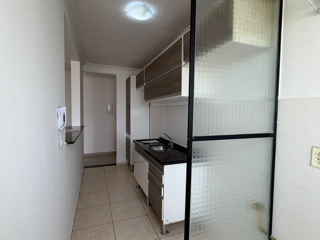 Apartamento 2 quartos e 1 banheiro, para alugar, no bairro Loteamento Mogilar em Mogi das Cruzes