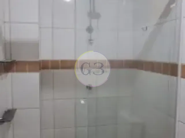 Apartamento 3 quartos e 1 banheiro, para alugar, no bairro Centro em Pelotas