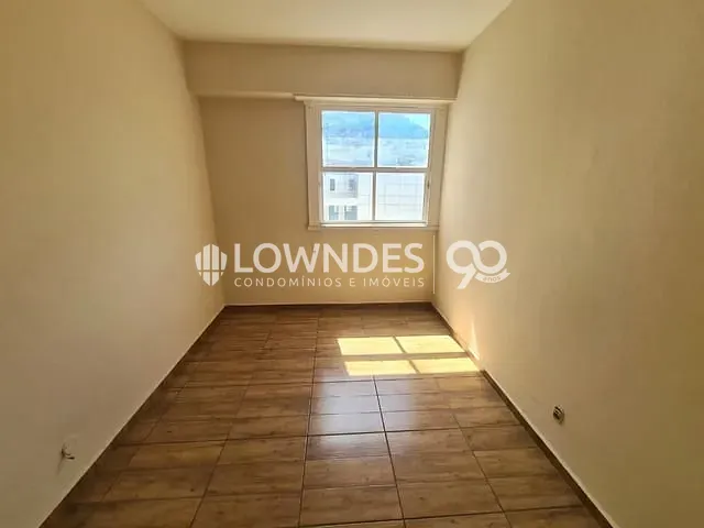 Apartamento com 37m² 1 quarto e 1 banheiro, à venda, no bairro Catete em Rio de Janeiro